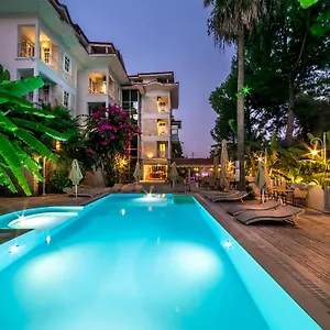 3* Hotel Petunya Boutique